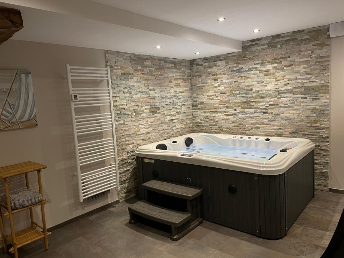 Chambres D Hotes Avec Piscine Et Spa La Foliere Saumur Villebernier Εξωτερικό φωτογραφία